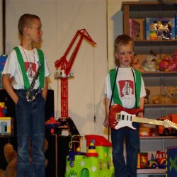 De Muzikantjes  1 - Toneelvereniging Plankenkoorts 